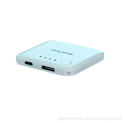 Power Stations 2000mAh with Pretty Show Charging to iPhone (YR20)